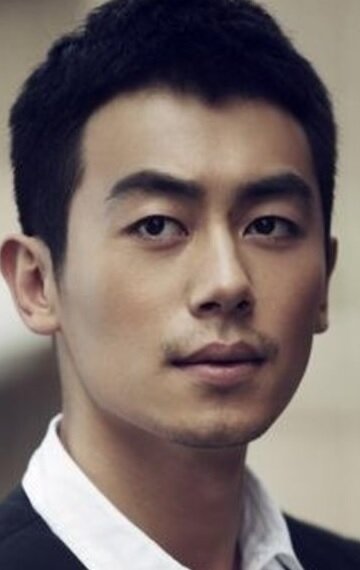 фото Чжу Явэнь