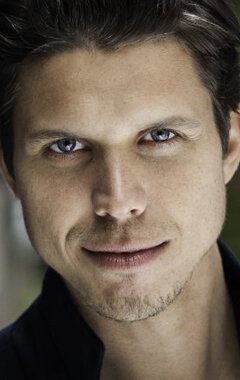 фото Джеймс А. Вудс