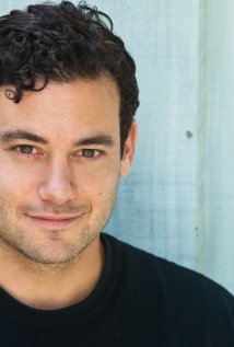 фото Джесси Дж. Луис