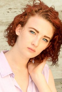 фото Элисон Смолл