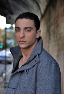 фото Крис Абду