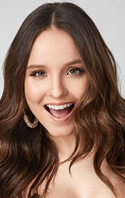 фото Ларисса Маноела