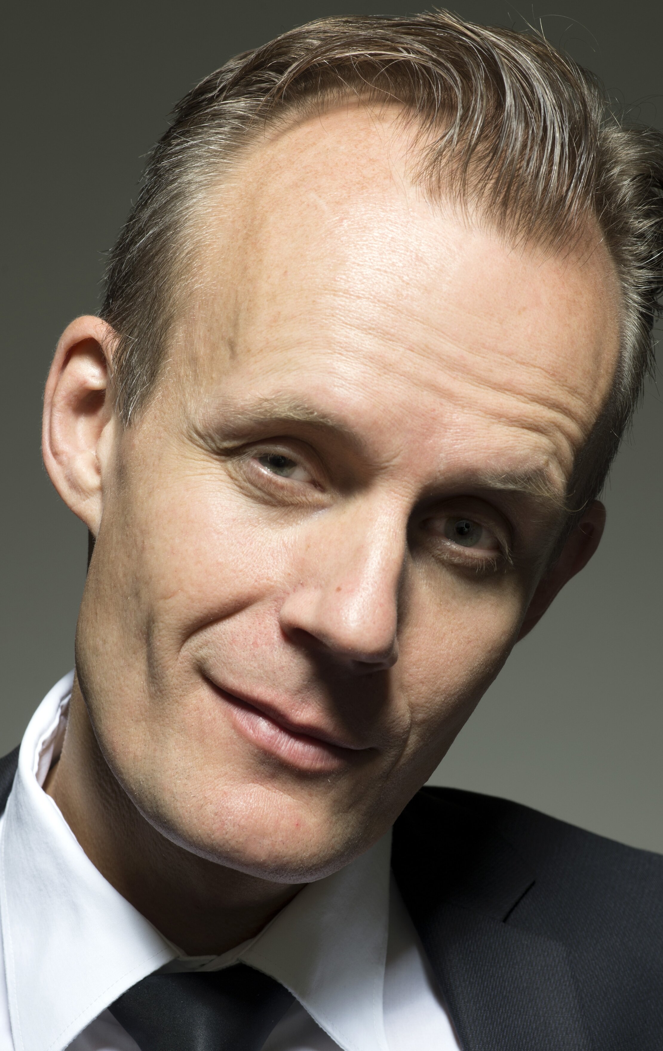 фото Макс Утоф