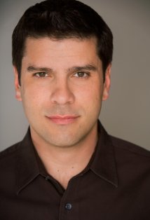 фото Джо Менендес