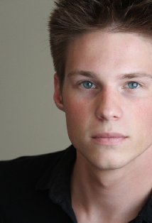 фото Derek Stusynski