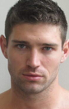 фото Бо Робертс