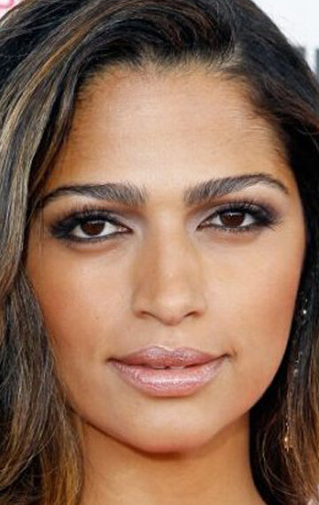 фото Камила Алвес