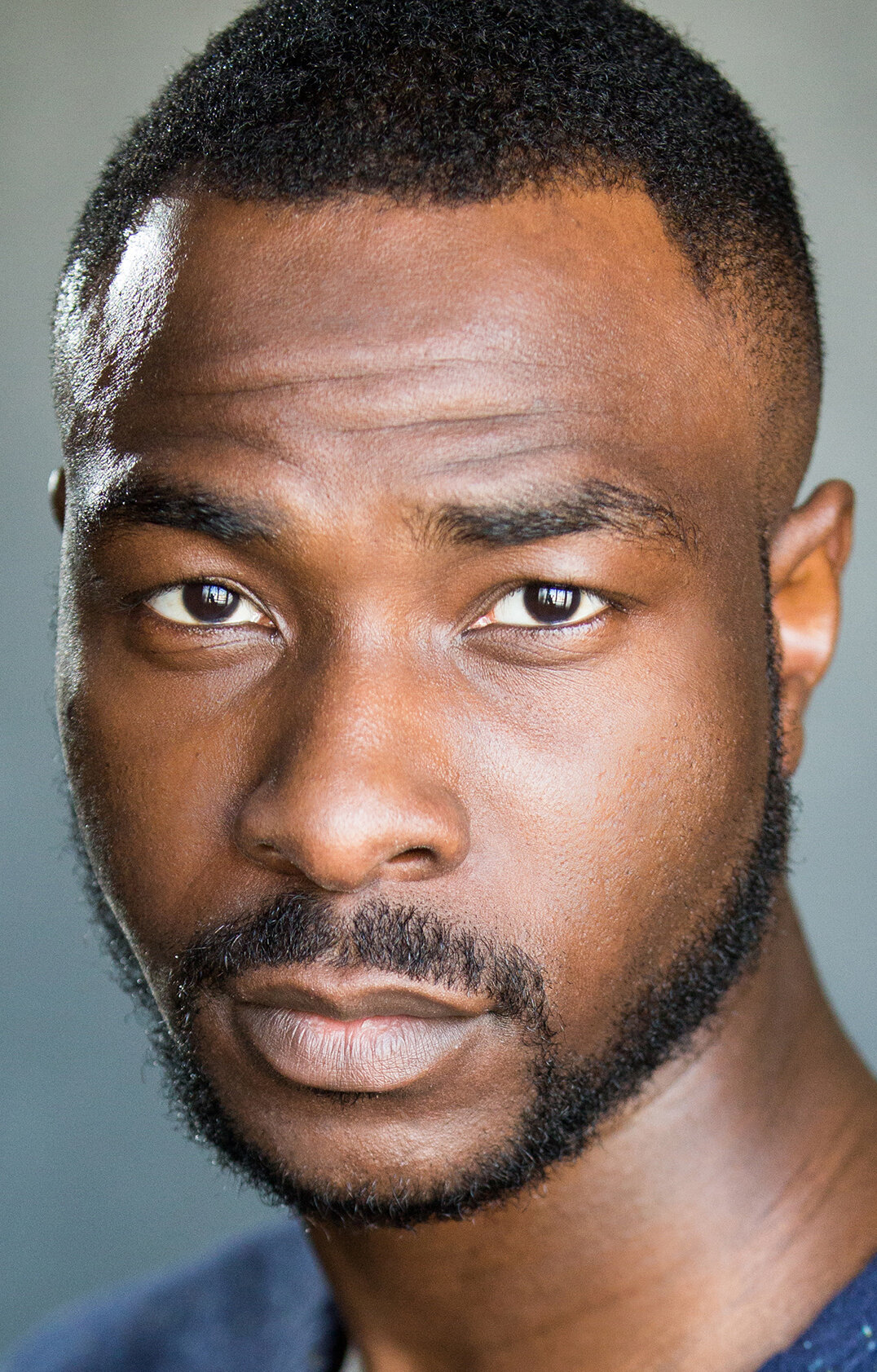 фото Майлз Йекинни