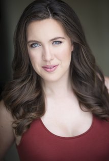 фото Дезри Стэйплс