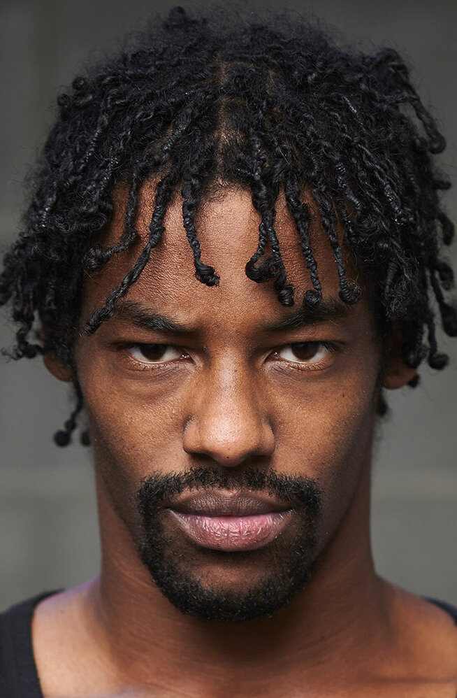 фото Шэйн Саймонс