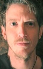 фото Филип Броадбент