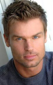 фото Марк Менар