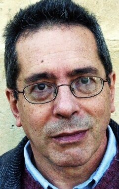 фото Сезар Айра