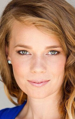 фото Эмили Дам