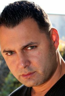 фото Адам Минарович