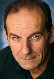 фото Леонард Келли-Янг