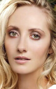 фото Даниэль Джеймс