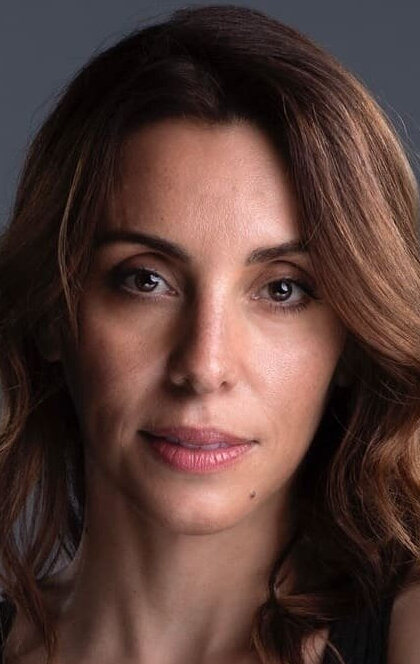 фото Надия Сантуш