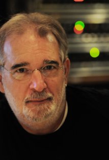 фото Томас Викари