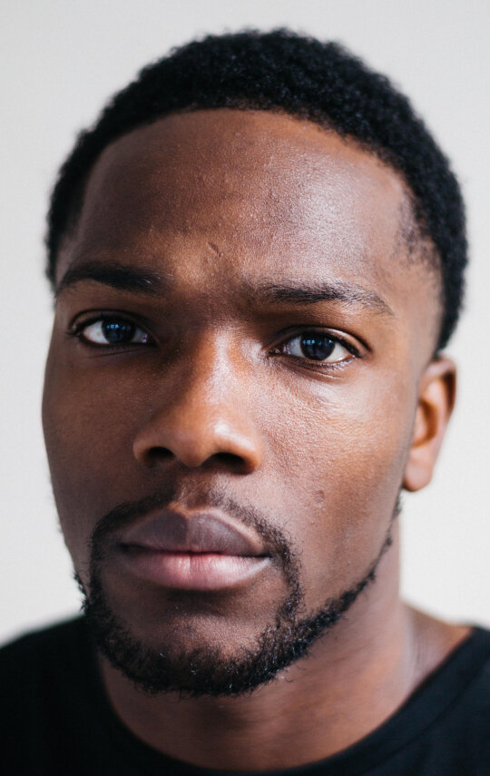 фото Тосин Коул