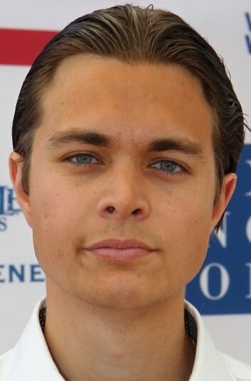 фото Мессия Холлберг