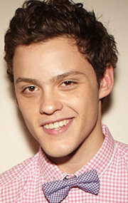 фото Джеймс Ньюман