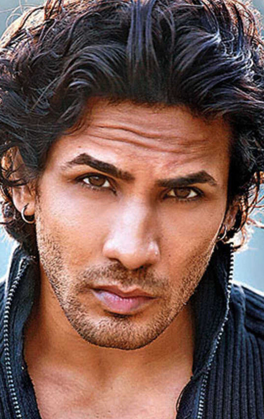 фото Крип Сури