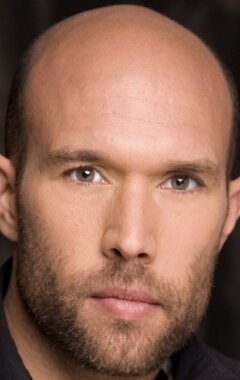 фото Эдриан Буршоп