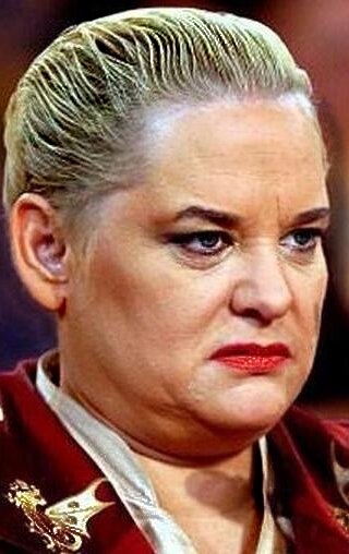 фото Хелла фон Зиннен