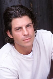 фото Шон Хайнс