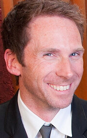 фото Кирк Бакстер