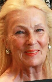 фото Сьюзи Ханеке