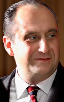 фото Стивен Критчлоу