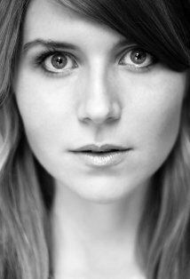 фото Аврил Брэйди