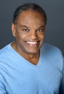 фото Льюис Симс