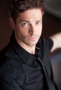 фото Йен Хоукинс