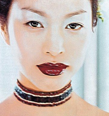 фото Моника Ло