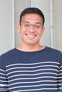 фото Bernard Chauly