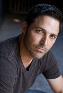 фото Майкл Казарян