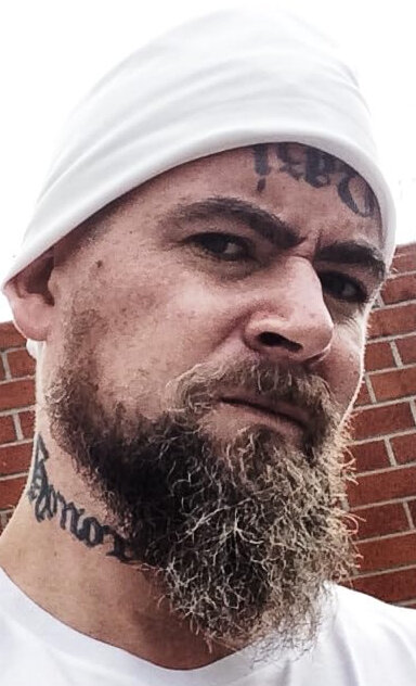 фото Хью Лотон