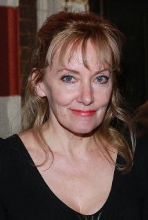 фото Эми Олбани