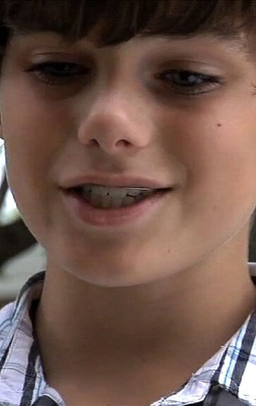 фото Логан Борсари