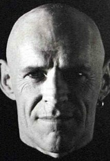 фото Джонни Мелвилл