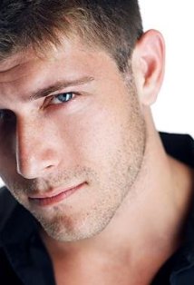 фото Джонсон Кули