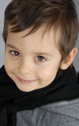 фото Эмир Берке Зинджиди