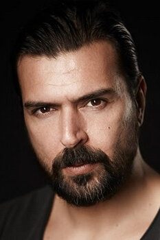 фото Толга Озтюрк