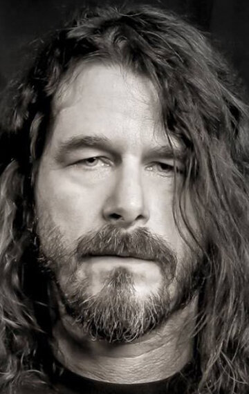 фото Пол Бостаф