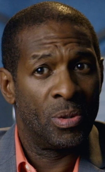 фото Грир Барнс