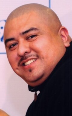 фото Джон Лобату