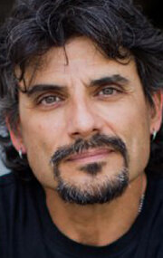 фото Джо Демонико